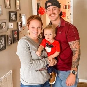 Meet your Posher, Nora lee